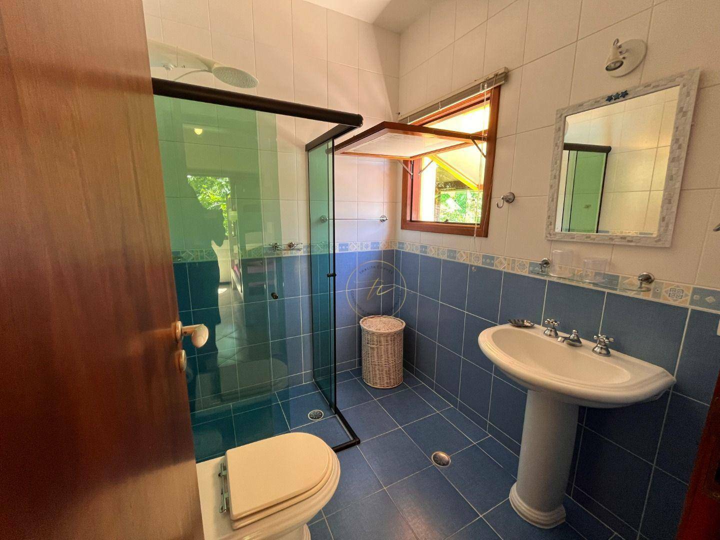 Casa de Condomínio à venda com 4 quartos, 300m² - Foto 11