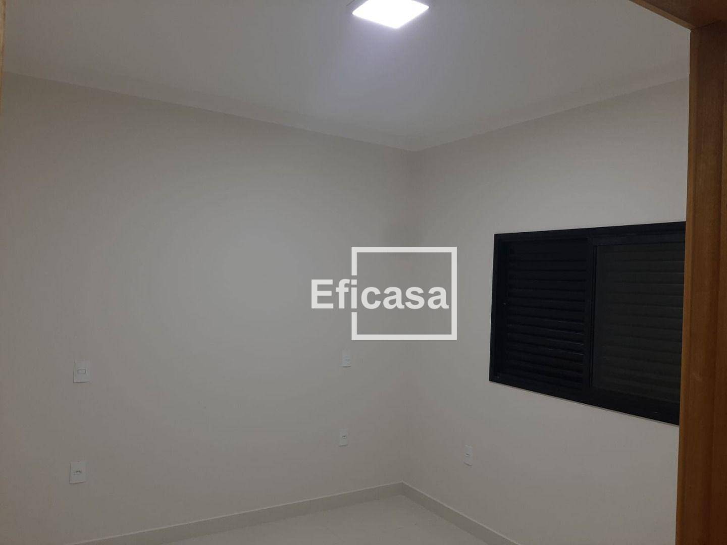 Casa à venda com 2 quartos, 102m² - Foto 3