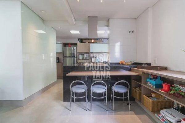 Apartamento à venda com 3 quartos, 178m² - Foto 5