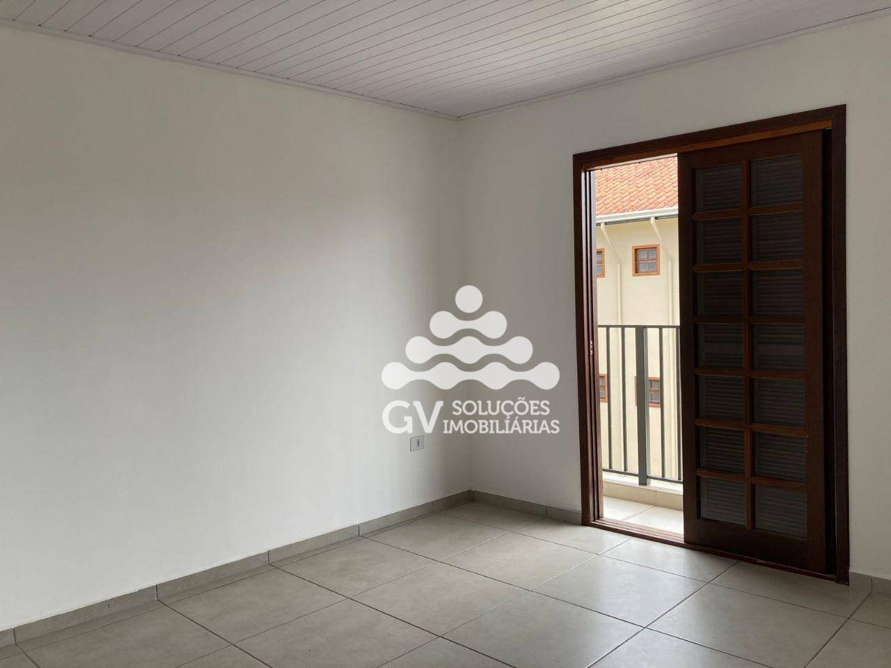 Casa à venda com 3 quartos, 110m² - Foto 6