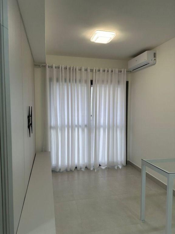 Apartamento para alugar com 2 quartos, 43m² - Foto 10