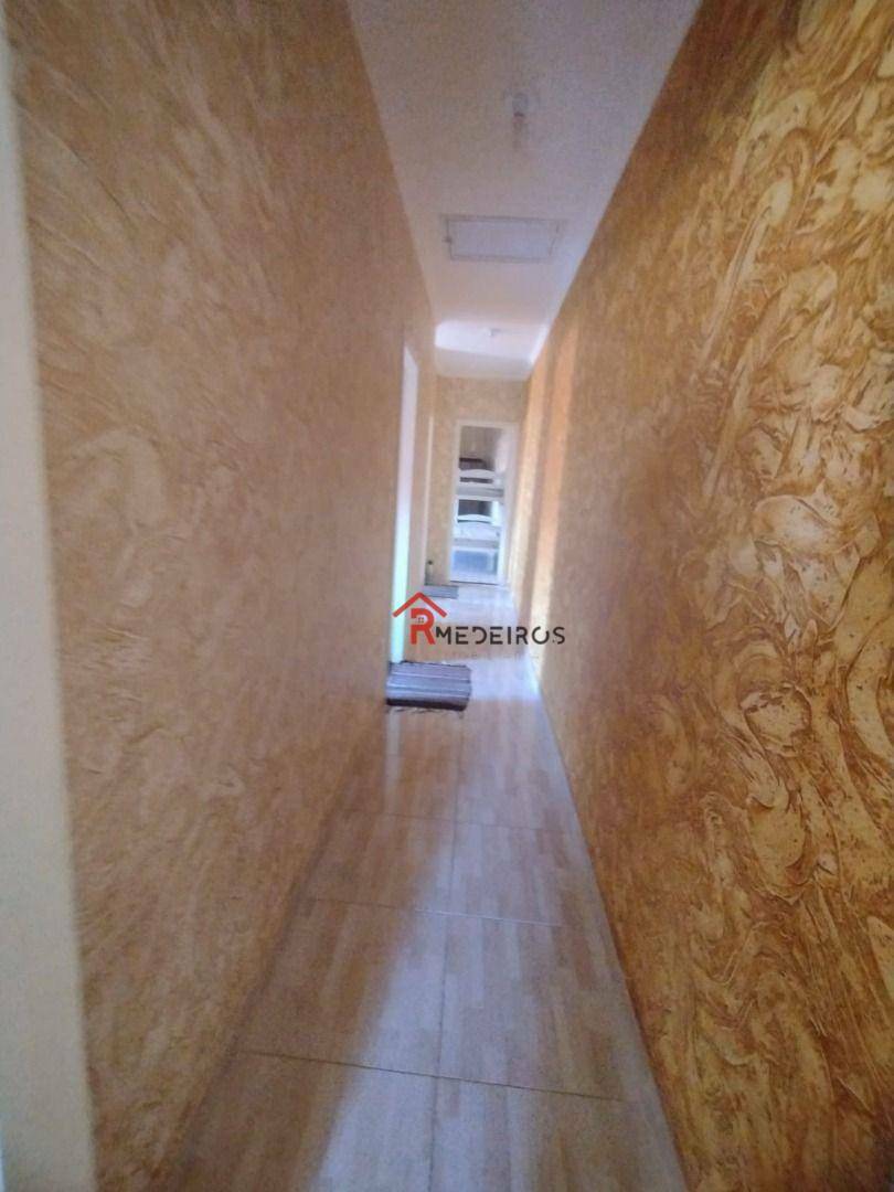 Sobrado à venda com 2 quartos, 130m² - Foto 14