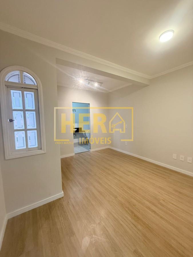 Casa de Condomínio à venda, 220m² - Foto 10