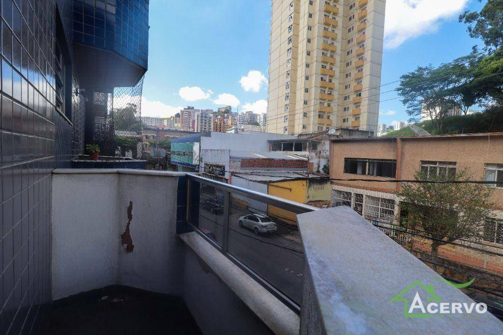 Apartamento para alugar com 2 quartos, 86m² - Foto 6