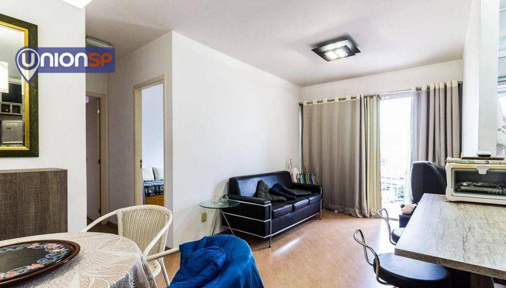 Apartamento à venda com 2 quartos, 63m² - Foto 1