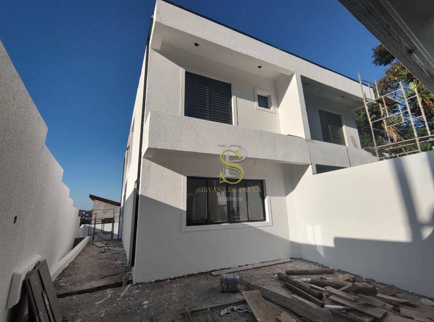 Casa à venda com 3 quartos, 116m² - Foto 2