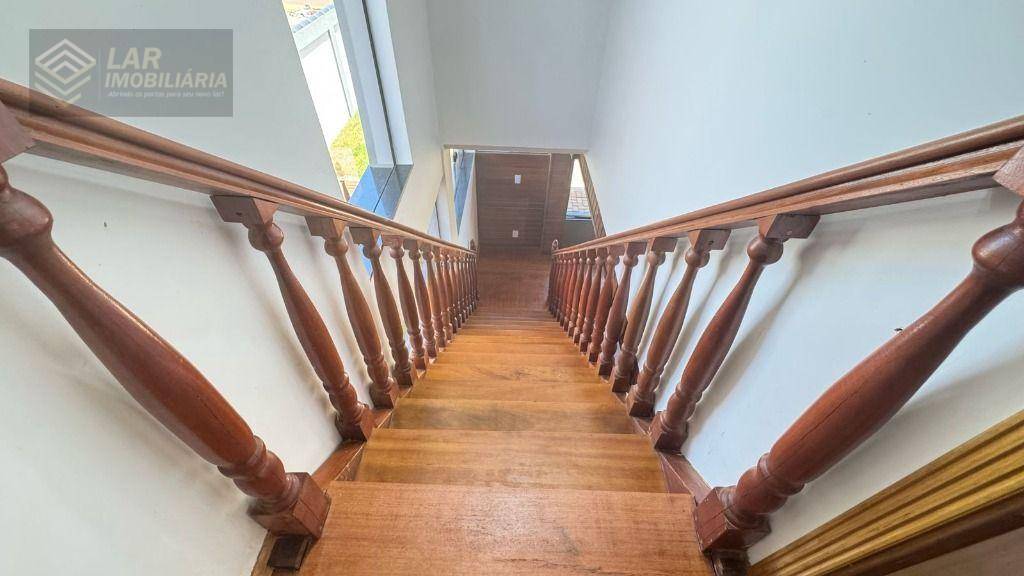 Casa, 4 quartos, 250 m² - Foto 3