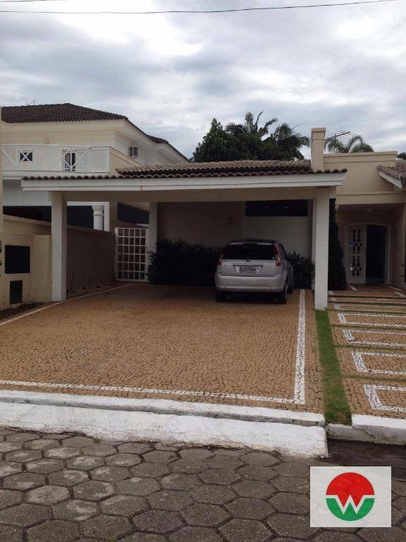 Casa de Condomínio à venda com 5 quartos, 400m² - Foto 1