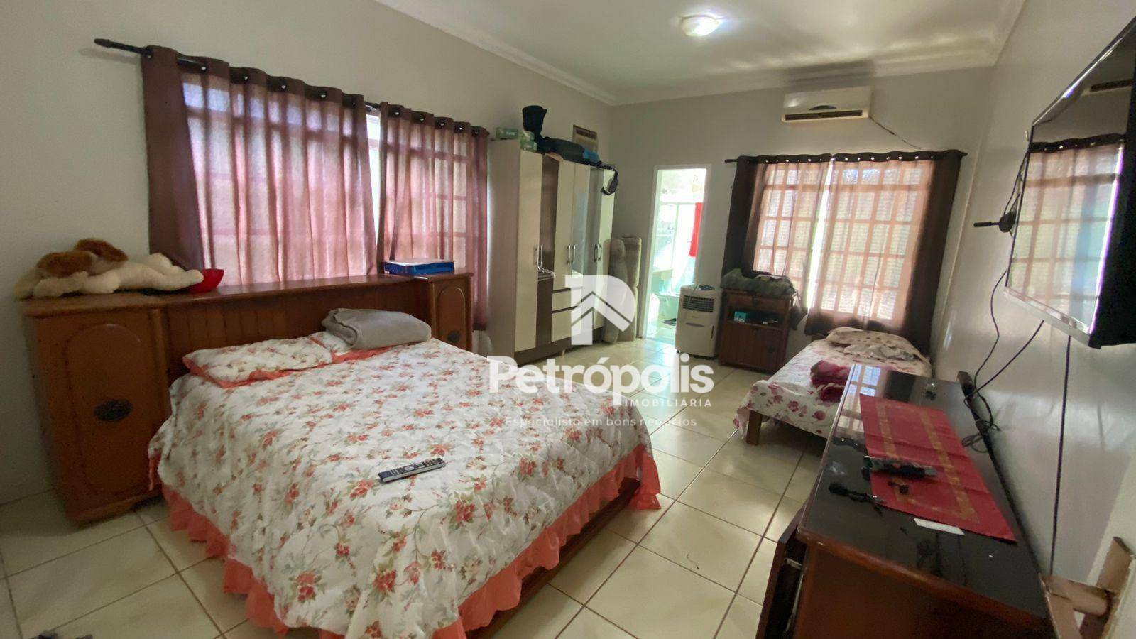 Sobrado à venda com 4 quartos, 329m² - Foto 12