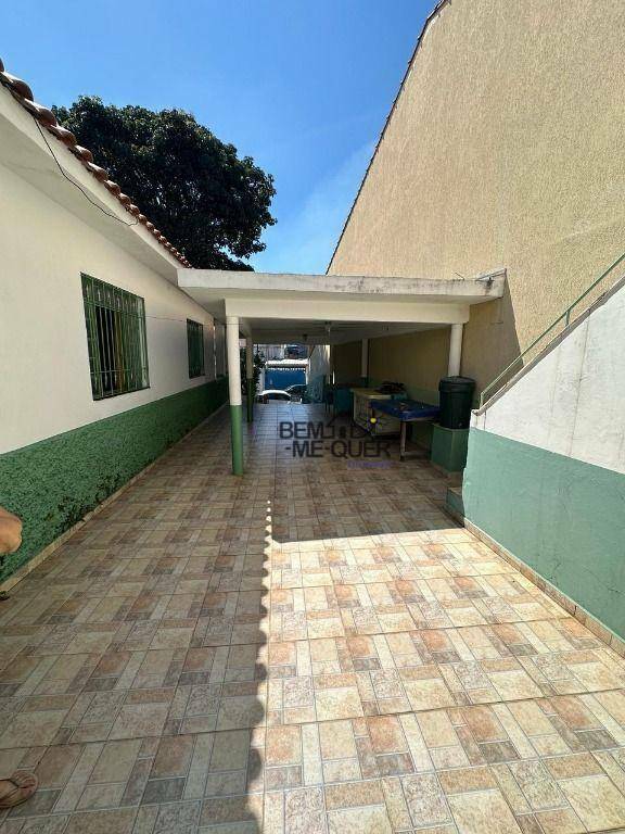 Casa à venda com 3 quartos, 190m² - Foto 13