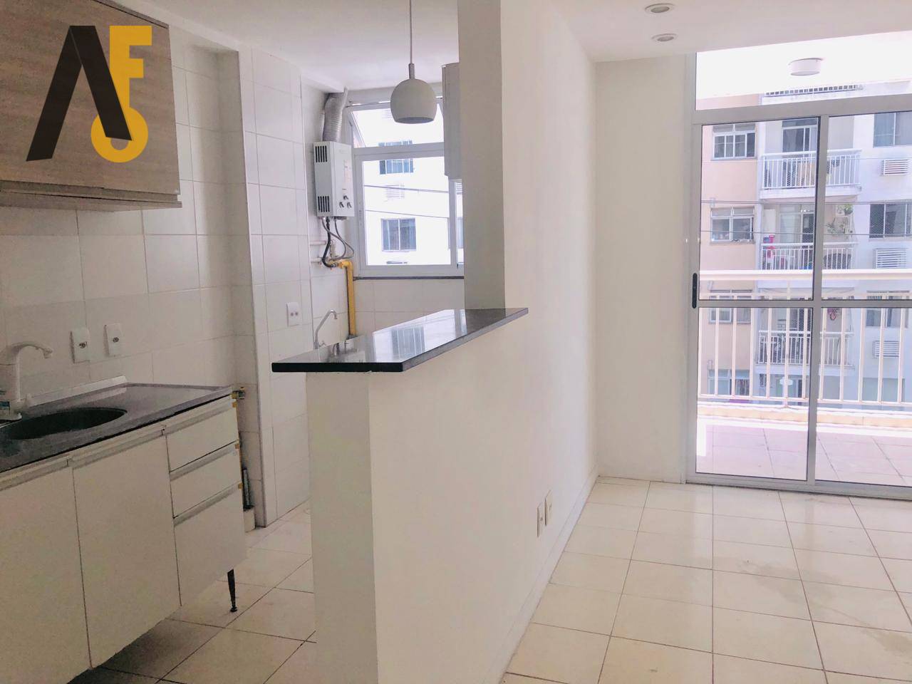 Apartamento à venda com 2 quartos, 48m² - Foto 5