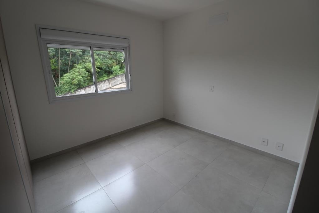 Apartamento para alugar com 2 quartos, 62m² - Foto 10