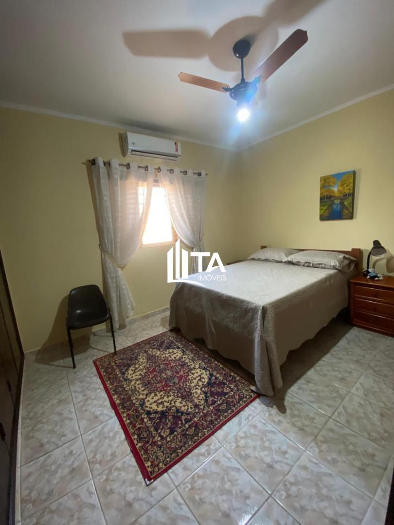Casa à venda com 3 quartos, 180m² - Foto 16