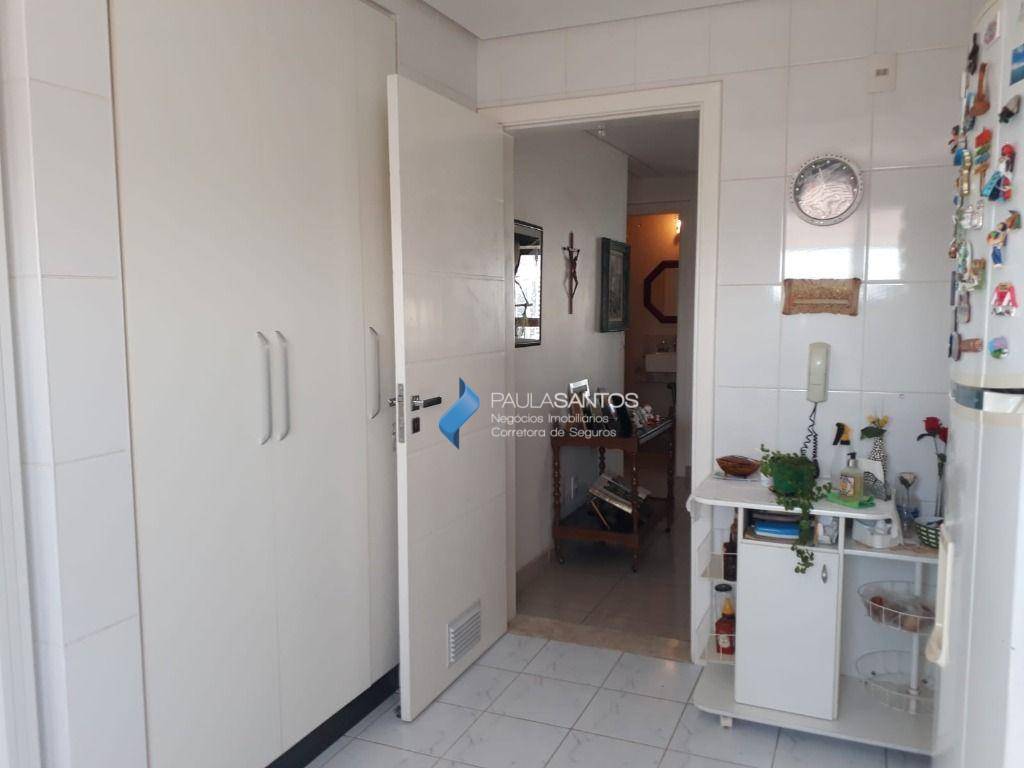 Apartamento à venda com 3 quartos, 123m² - Foto 16