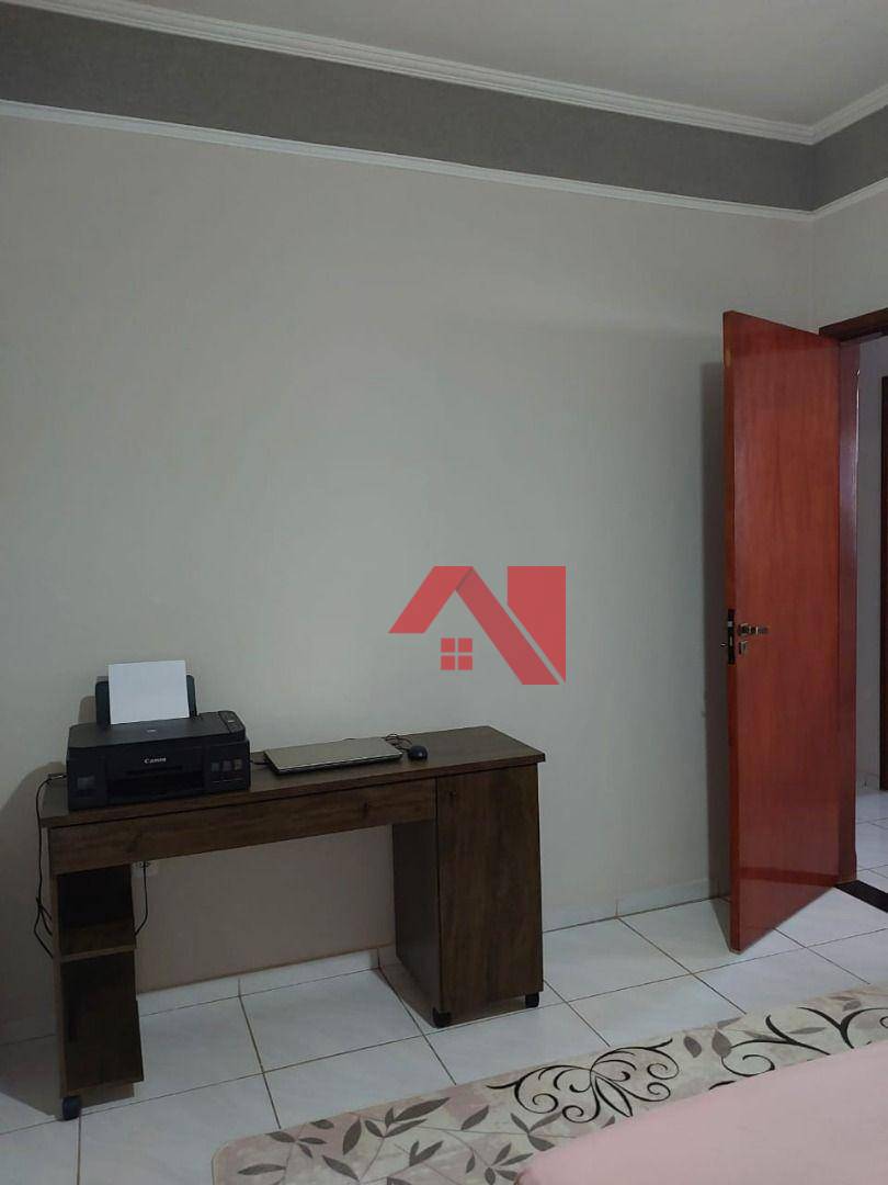 Casa à venda com 2 quartos, 120m² - Foto 9