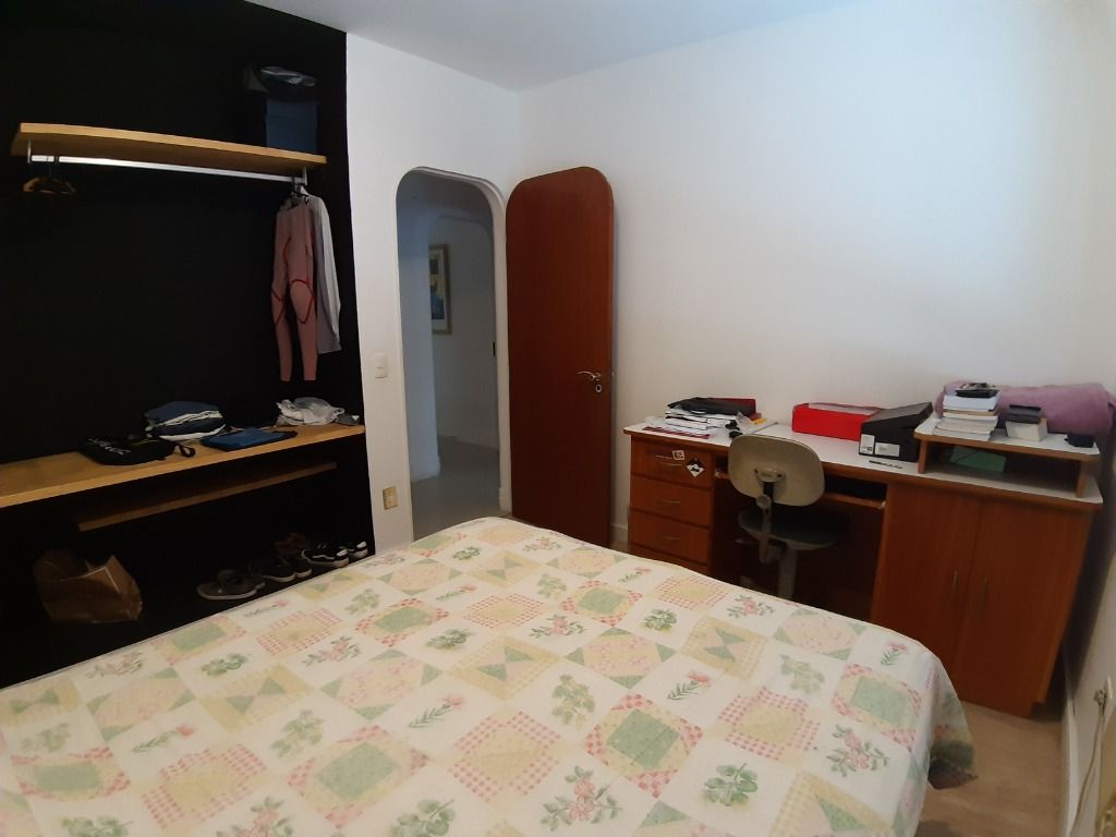 Apartamento à venda com 3 quartos, 140m² - Foto 17