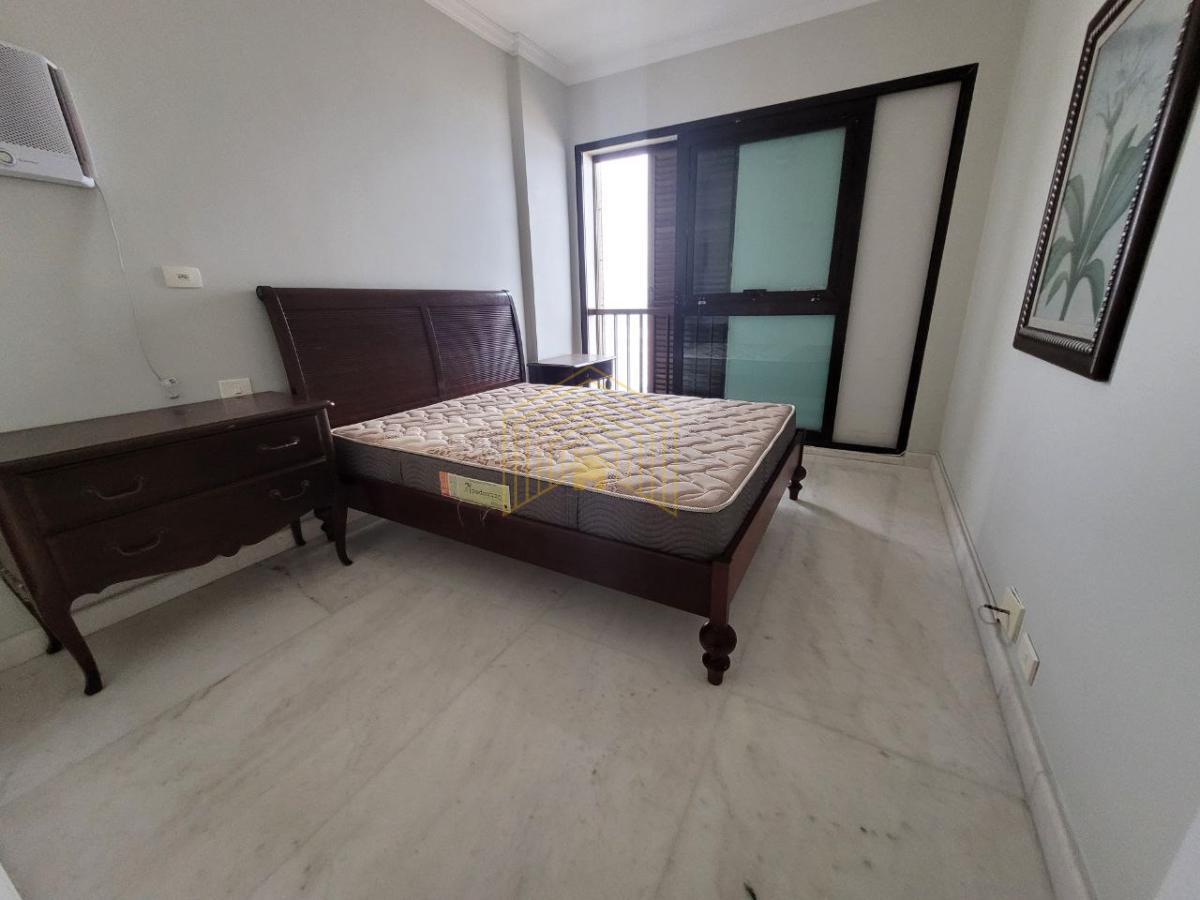 Apartamento à venda com 3 quartos, 180m² - Foto 20