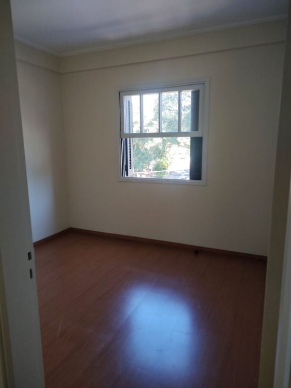 Apartamento à venda com 2 quartos, 62m² - Foto 13