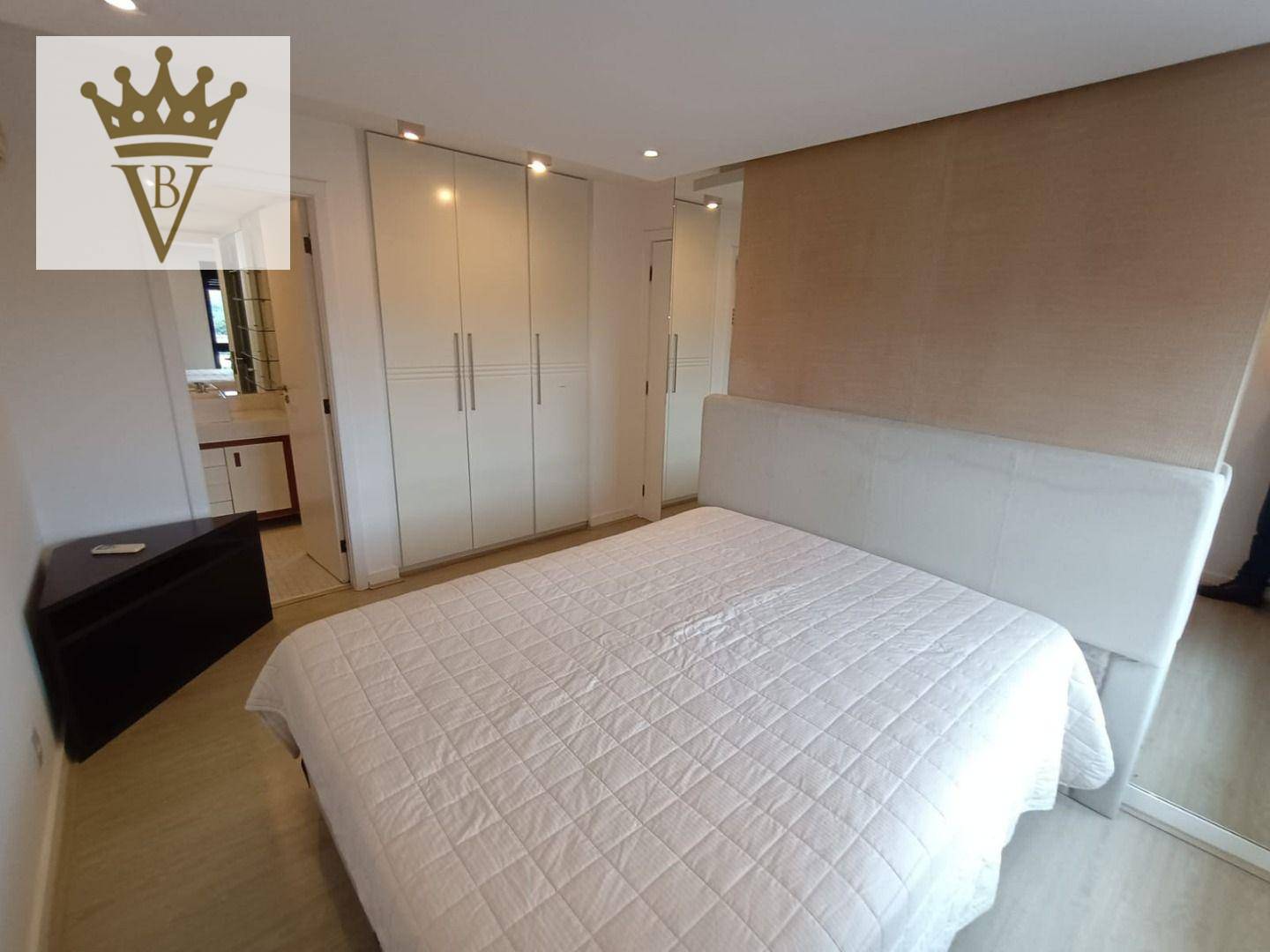 Apartamento para alugar com 2 quartos, 85m² - Foto 5