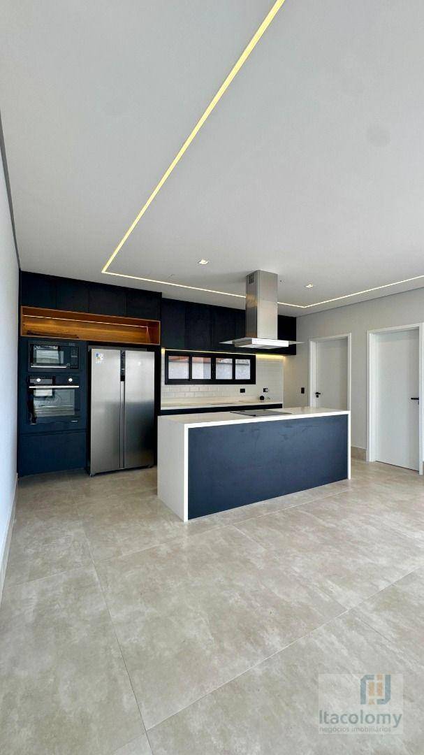 Casa de Condomínio à venda com 4 quartos, 300m² - Foto 27