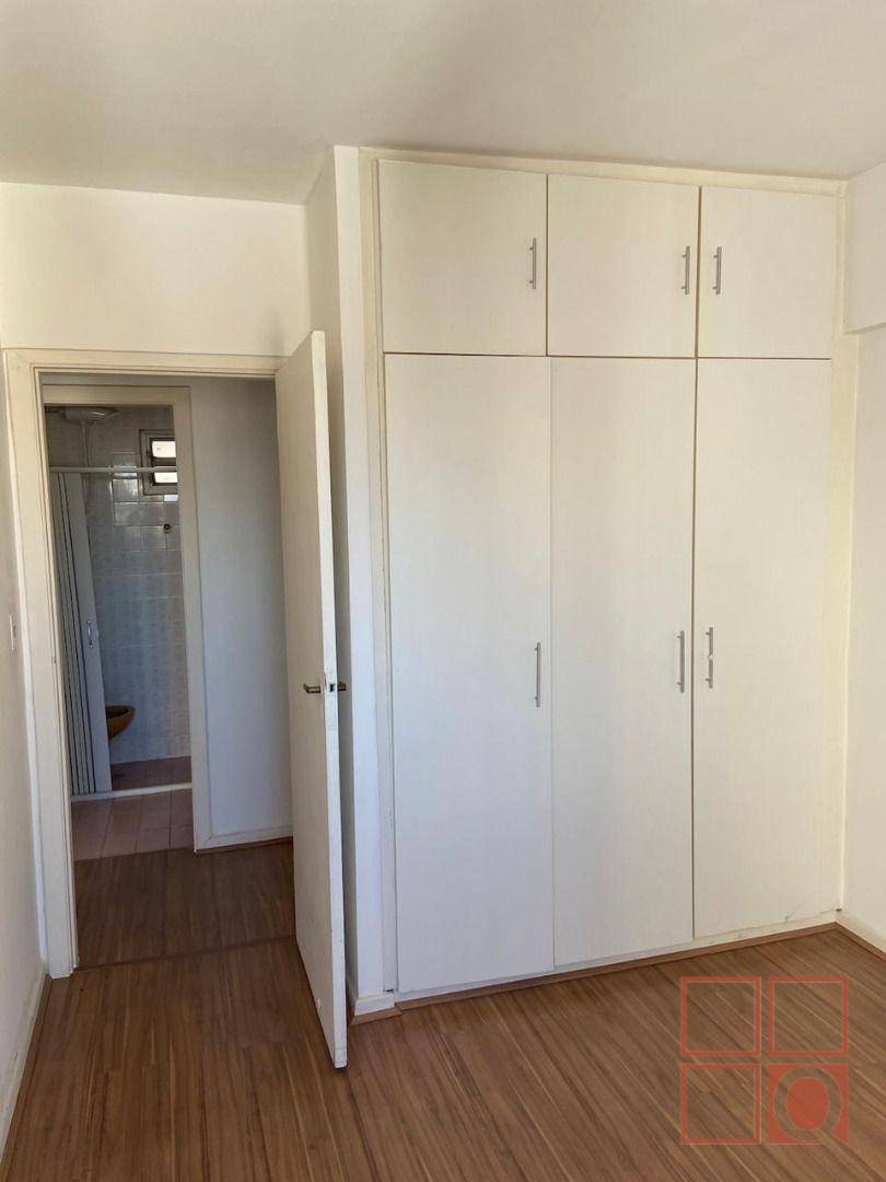 Apartamento à venda com 3 quartos, 101m² - Foto 7