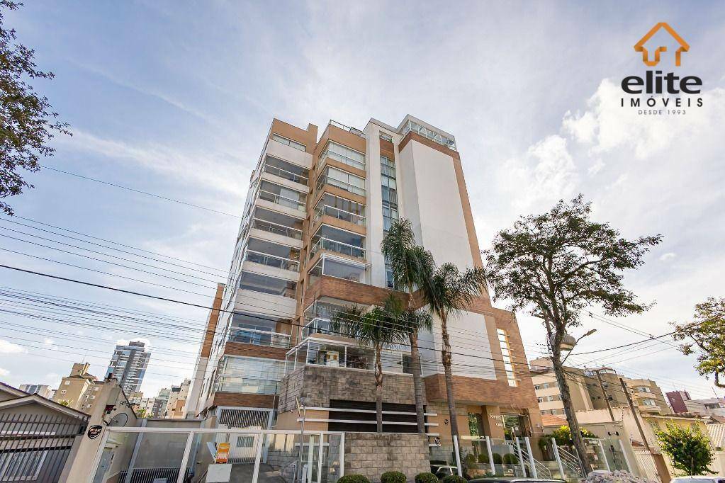Apartamento para alugar com 3 quartos, 151m² - Foto 6