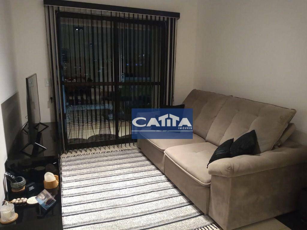 Apartamento à venda com 2 quartos, 69m² - Foto 3