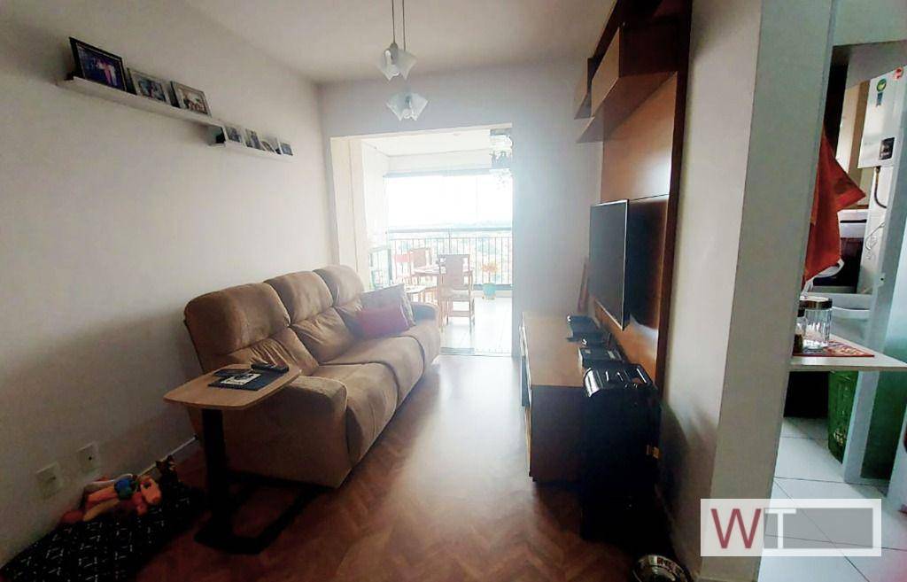 Apartamento à venda com 2 quartos, 67m² - Foto 7