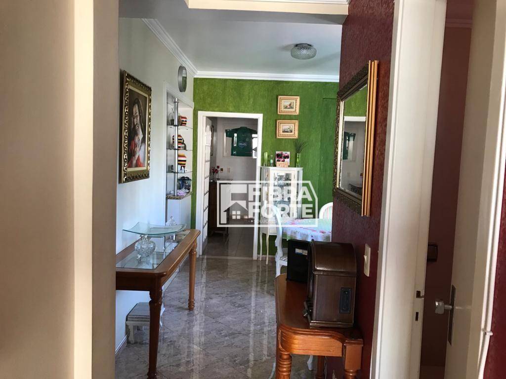 Apartamento à venda com 3 quartos, 165m² - Foto 11