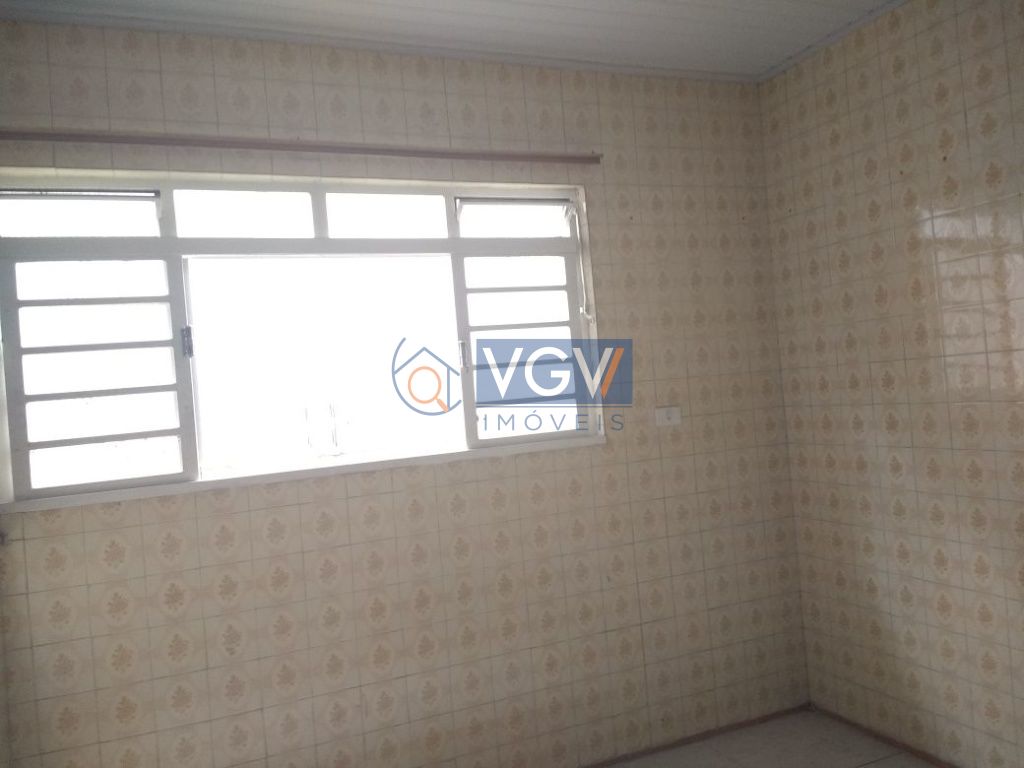 Casa para alugar com 2 quartos, 90m² - Foto 4