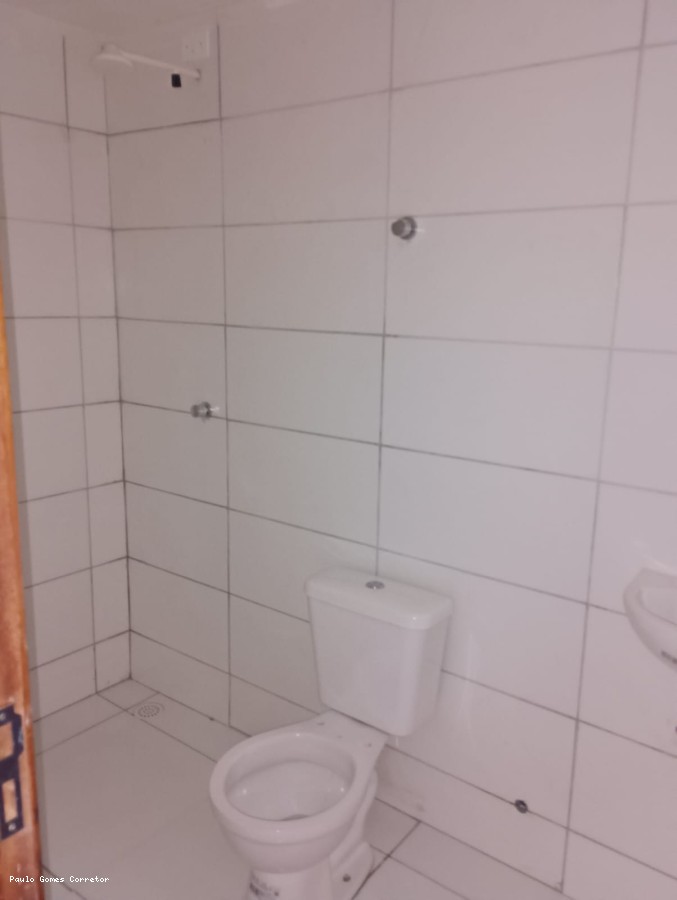 Casa à venda com 3 quartos, 70m² - Foto 8