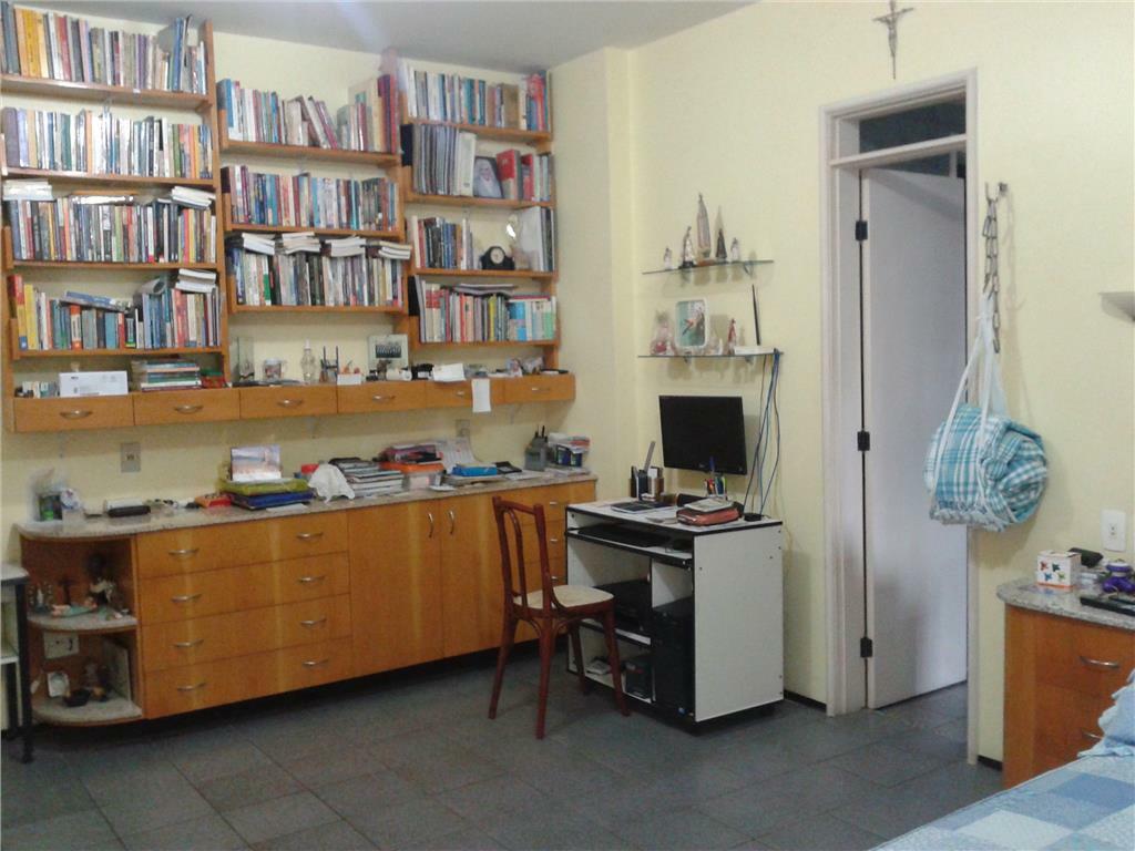 Apartamento à venda com 3 quartos, 217m² - Foto 24