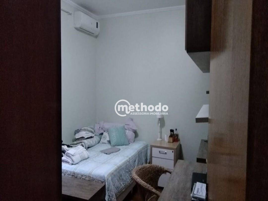 Casa à venda com 3 quartos, 263m² - Foto 20