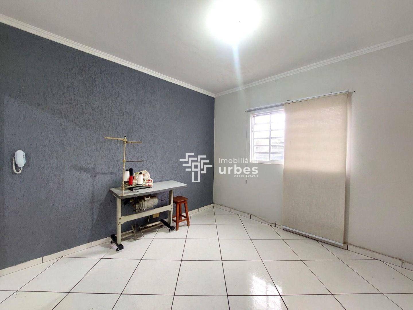 Casa para alugar com 3 quartos, 165m² - Foto 3