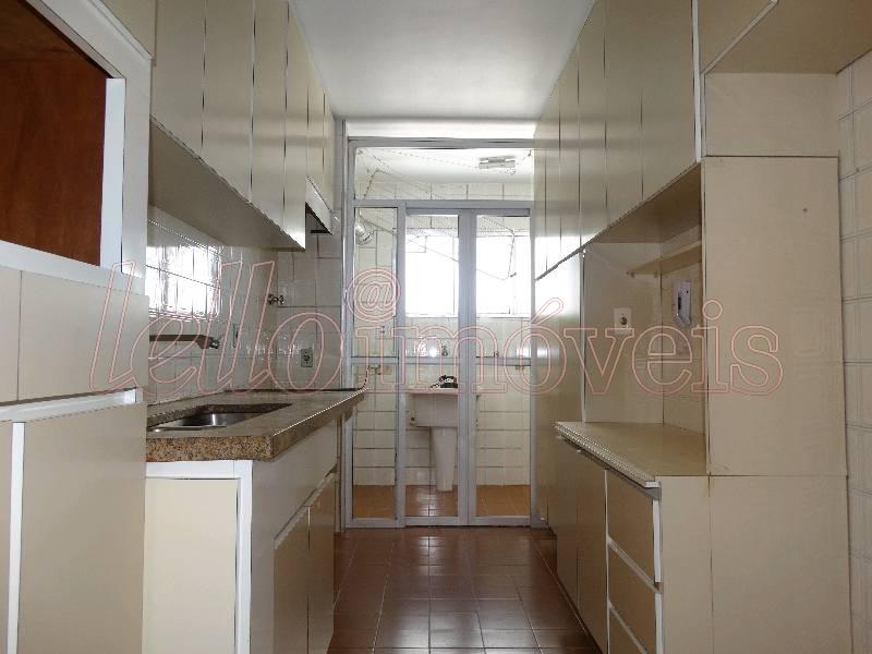 Apartamento para alugar com 3 quartos, 90m² - Foto 15