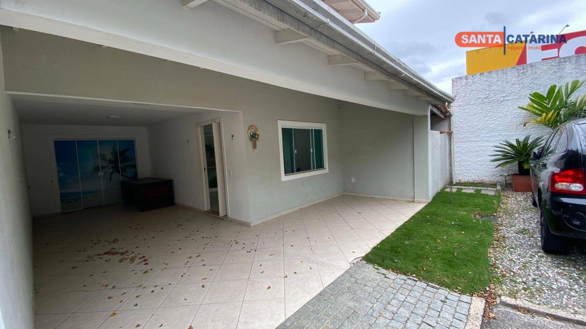 Casa de Condomínio à venda com 4 quartos, 166m² - Foto 9