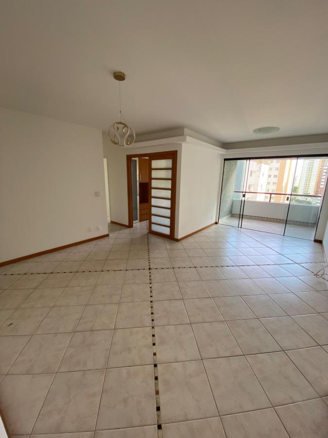 Apartamento à venda com 4 quartos, 106m² - Foto 4