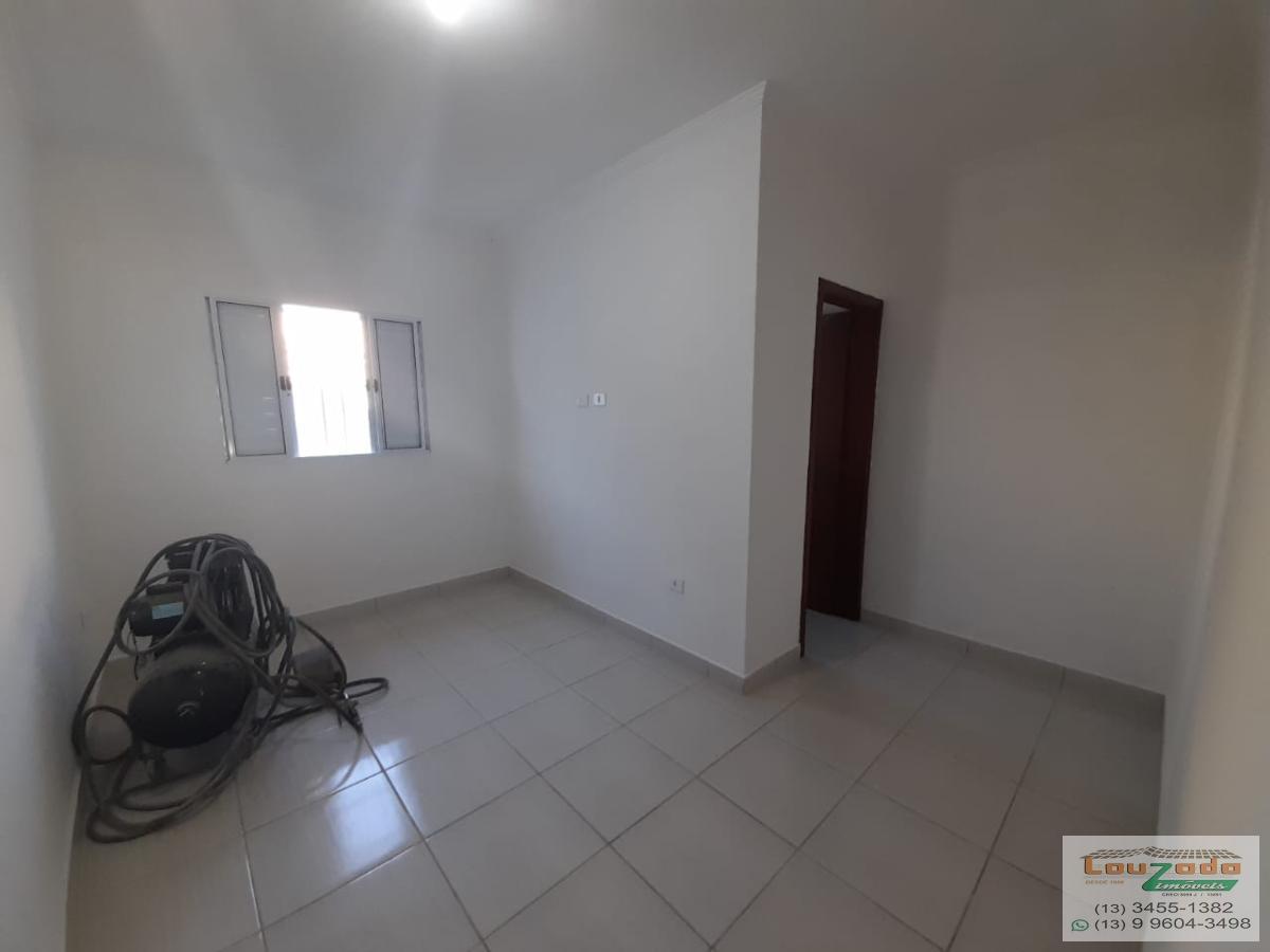 Casa à venda com 2 quartos, 150m² - Foto 10