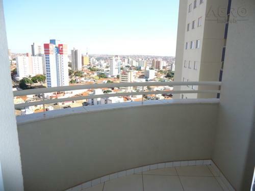 Apartamento à venda com 2 quartos, 65m² - Foto 5