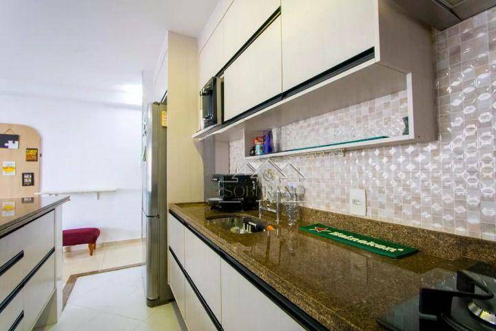 Apartamento à venda com 3 quartos, 96m² - Foto 7