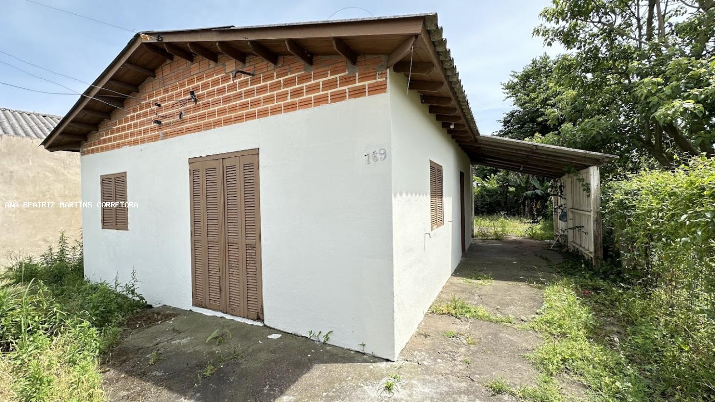 Casa à venda com 3 quartos, 92m² - Foto 2