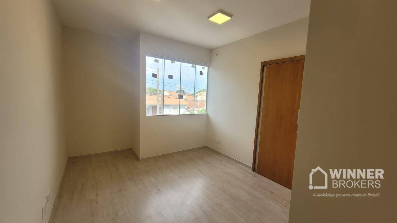 Sobrado à venda com 3 quartos, 130m² - Foto 3