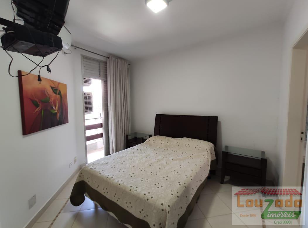 Apartamento à venda com 3 quartos, 236m² - Foto 12