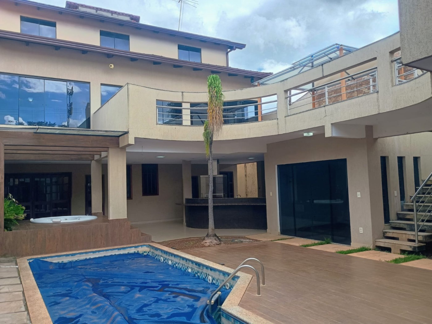 Casa, 5 quartos - Foto 1