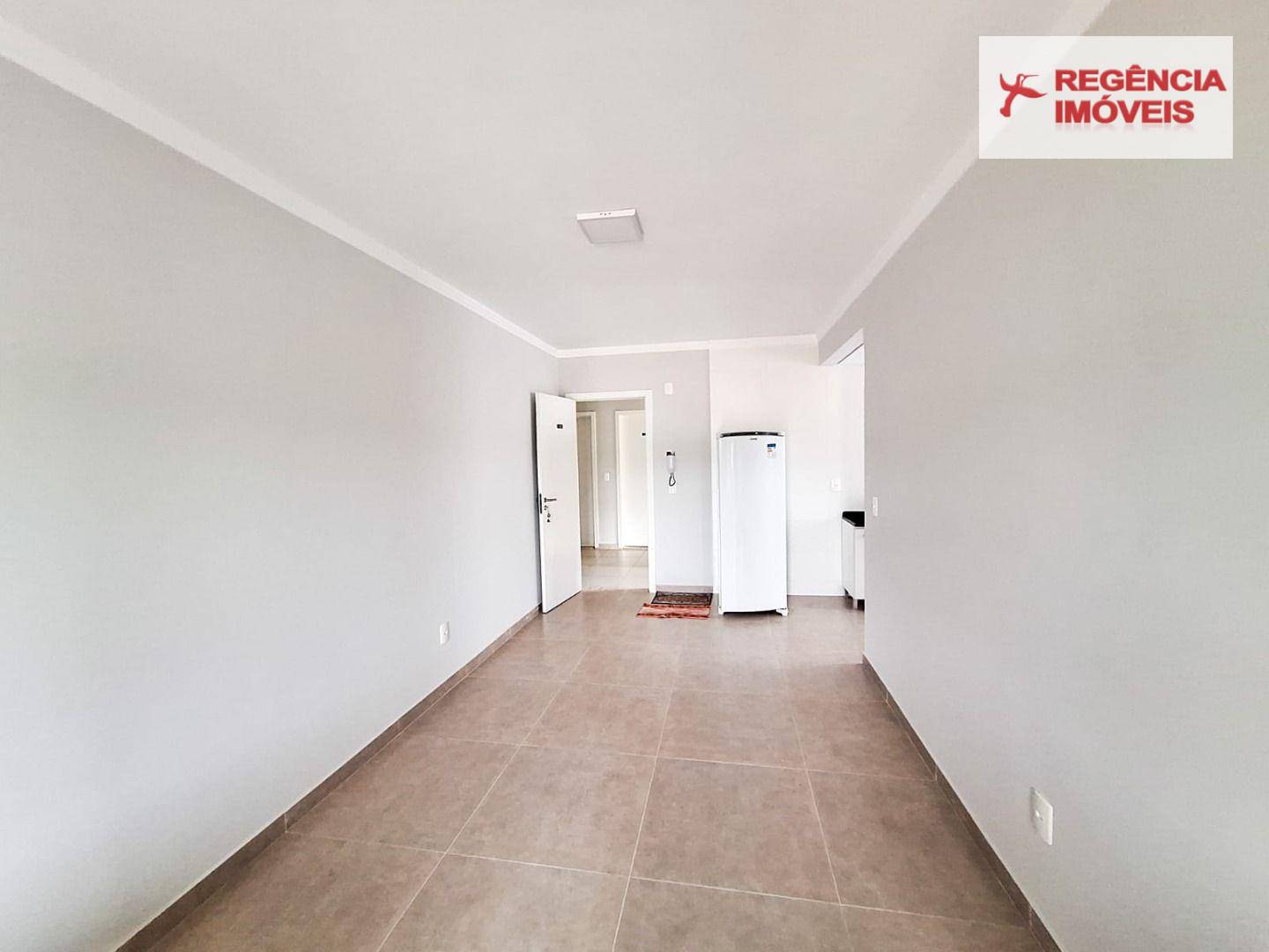 Apartamento à venda com 2 quartos, 65m² - Foto 5