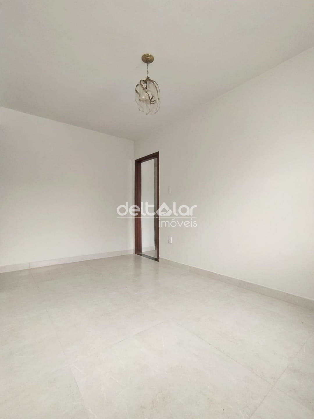 Apartamento para alugar com 2 quartos, 63m² - Foto 2