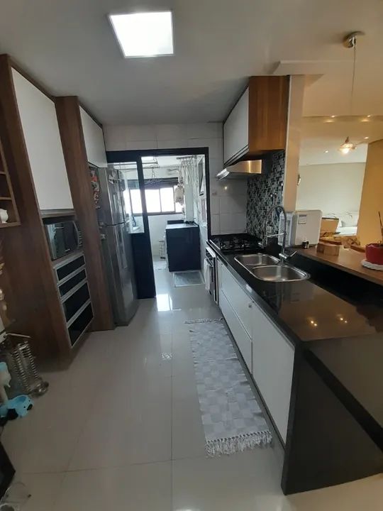 Apartamento à venda com 3 quartos, 97m² - Foto 3