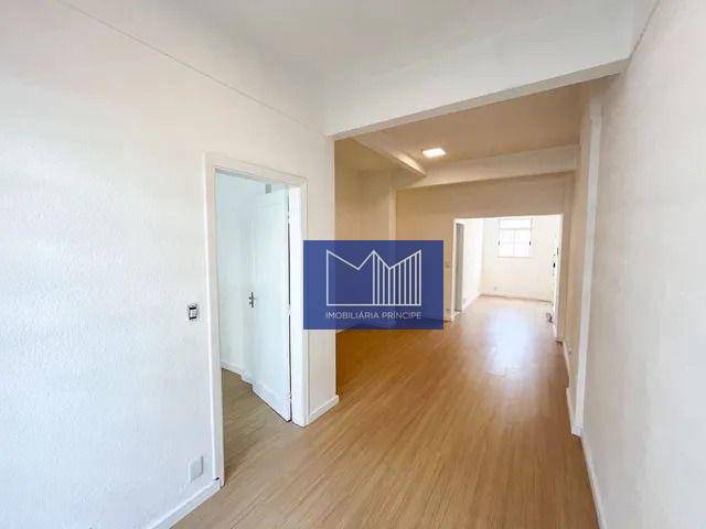 Apartamento à venda com 2 quartos, 100m² - Foto 9