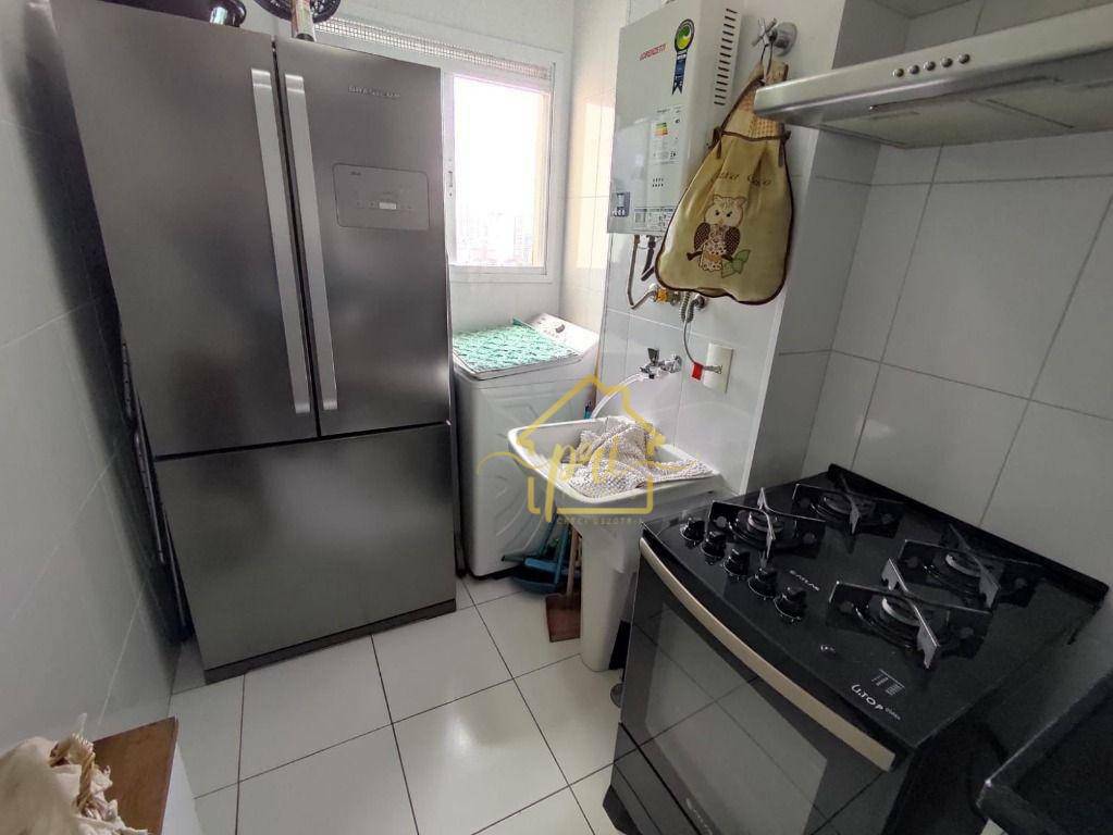 Apartamento à venda com 2 quartos, 63m² - Foto 13