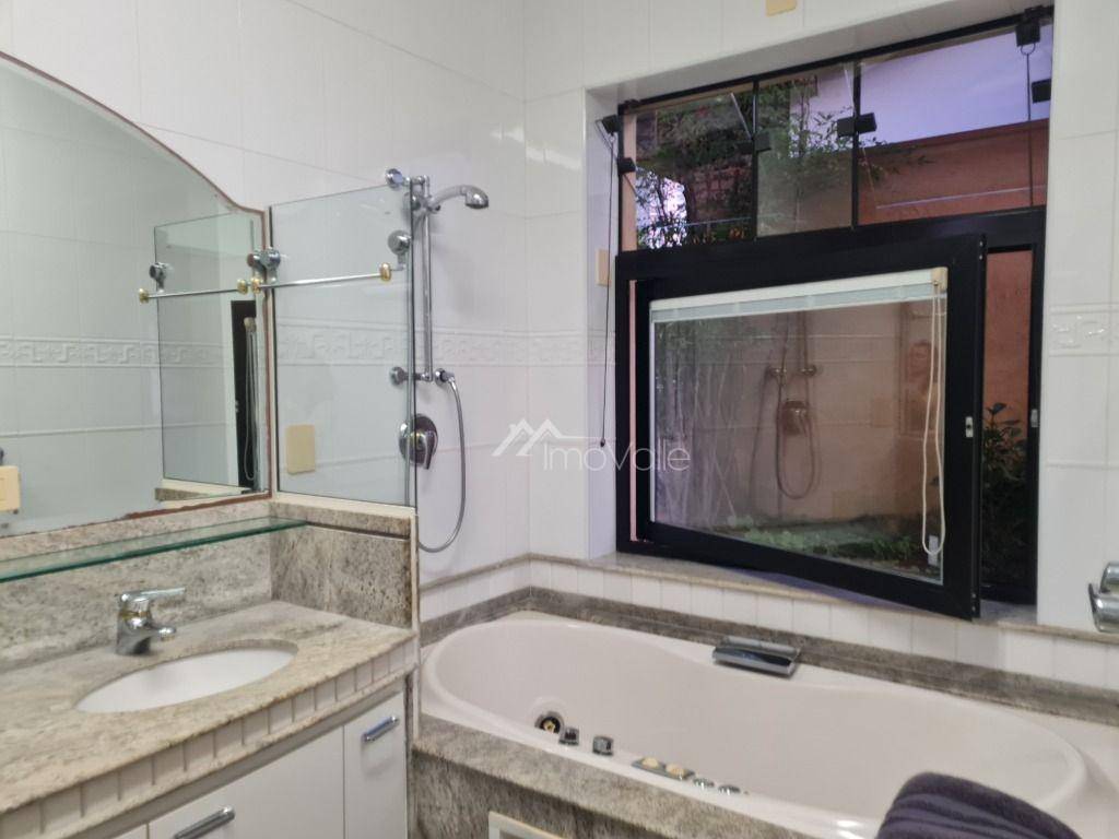 Casa de Condomínio à venda com 3 quartos, 281m² - Foto 57